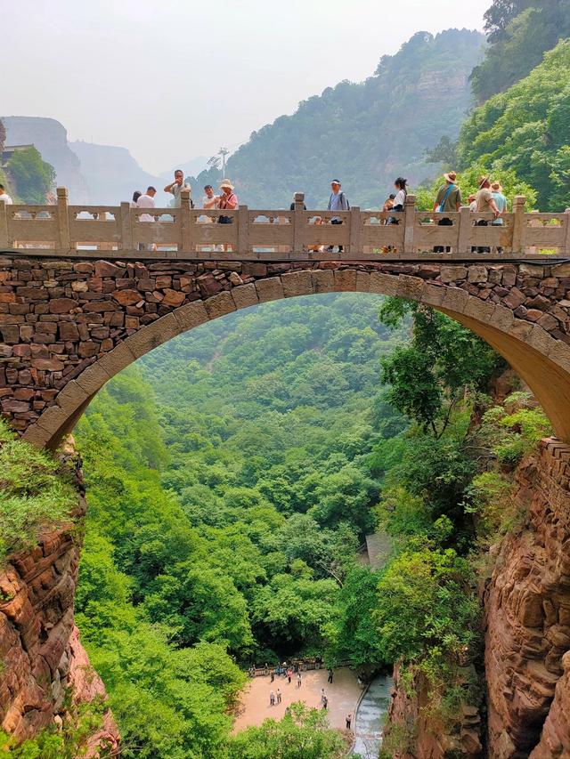 北京没料到,天津也没料到,如今的石家庄,怎么就成大家的新去处