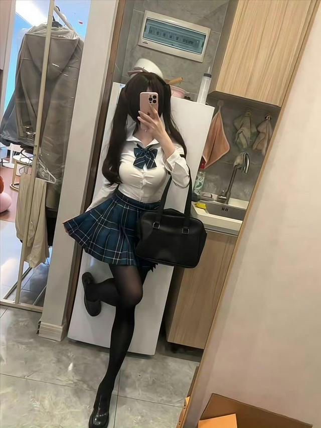 警惕！高端伴游明码标价，8000元陪一夜，在光鲜包装下的肮脏交易