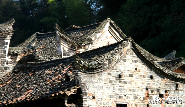 红韵翠谷，桃坪行吟