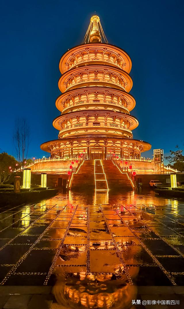 河南洛阳：隋唐洛阳城国家遗址公园夜景美