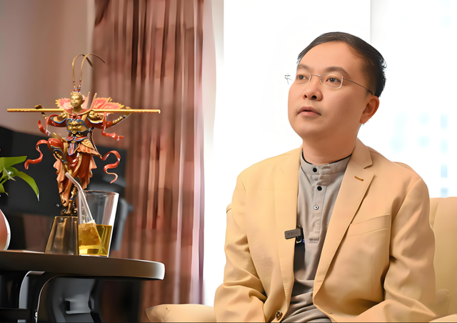 世道不公！蔡磊妻子不再隐瞒，自曝真实处境，6岁儿子成"牺牲品"