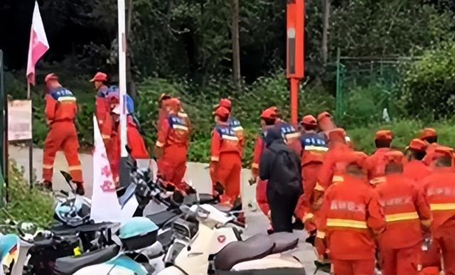 大理失踪男孩确认死亡！定位器比孩子先丢，生前最后露面照藏猫腻