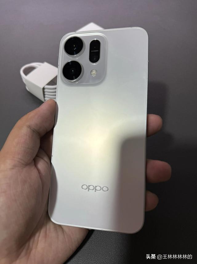 OPPO Reno14上手一周，总结几个核心点