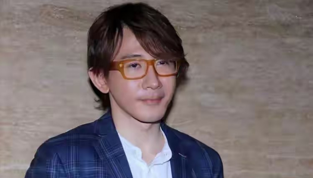 钱再多有什么用？抗癌一年刘谦憔悴到认不出，给中老年人提了个醒