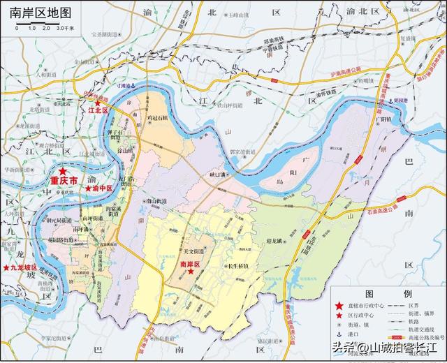 重庆女多男少的小镇，名称和长江有关，境内景点名气很大