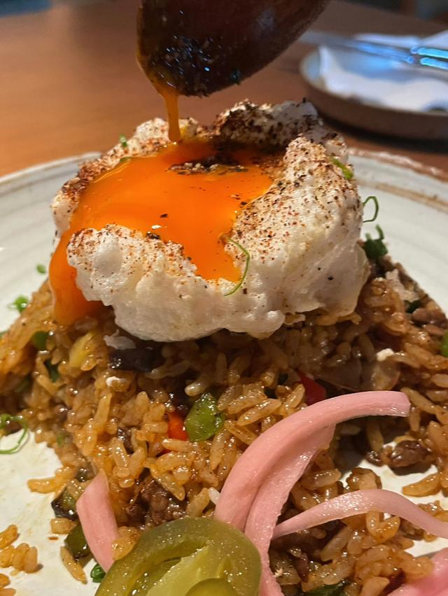 云南大理风景美如画，美食香飘四溢