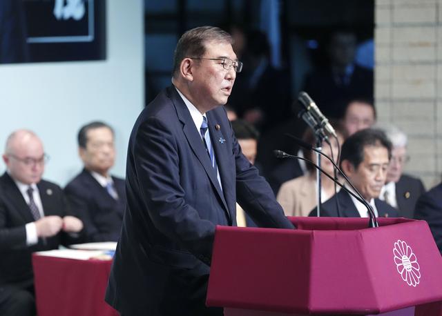 外交部通告全民，避免前往日本，石破茂卸任前的预言，要成真了？