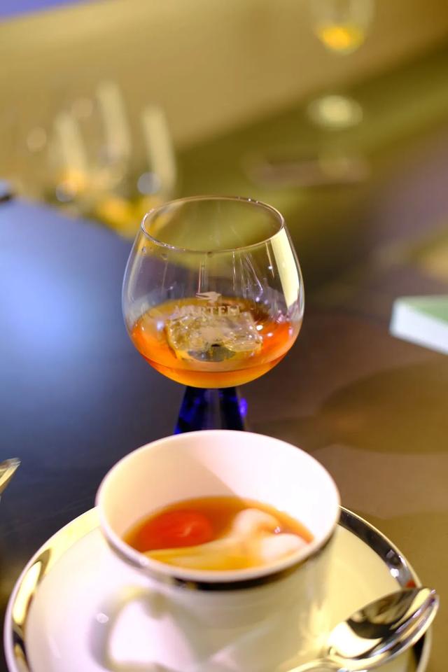 孕妇可以吃花胶杏仁露 2026年孕妇可以食花胶吗