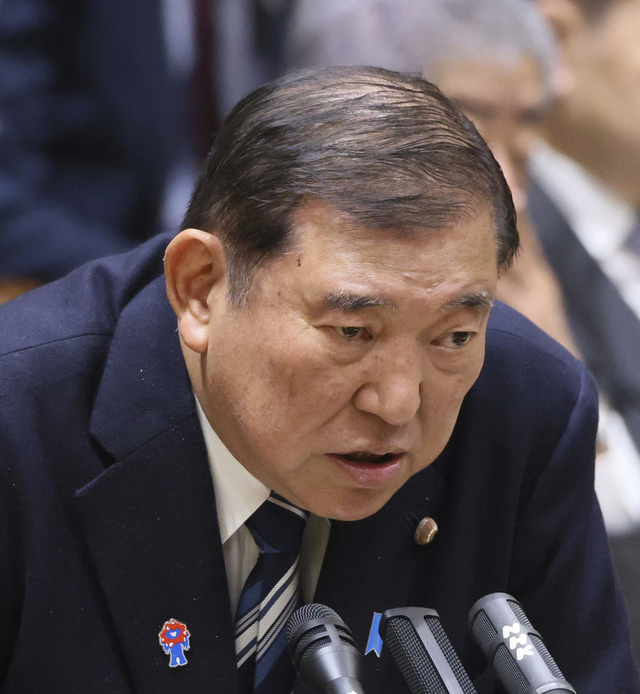 特朗普强行实施美日协议后，石破茂辞职，日本新首相“二选一”？