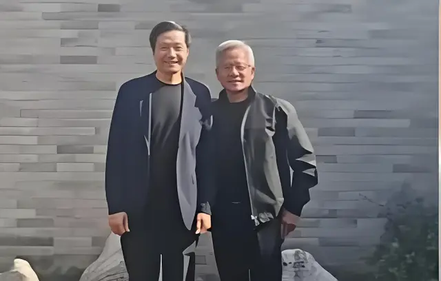 DeepSeek被“官方认证”，中方三句话定调，黄仁勋到底听懂没有？
