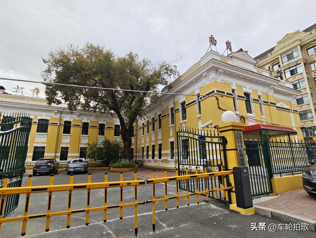 在南岗果戈里大街401号到太古街188号坐公交车的全过程