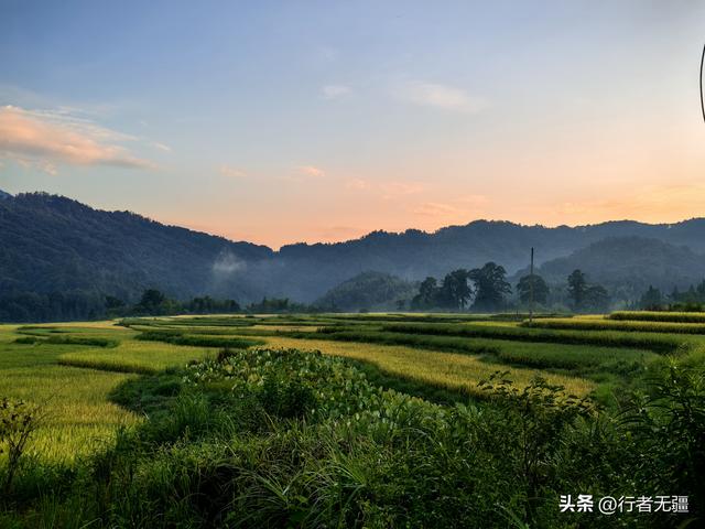 贵州山村清晨：大自然的诗意长卷