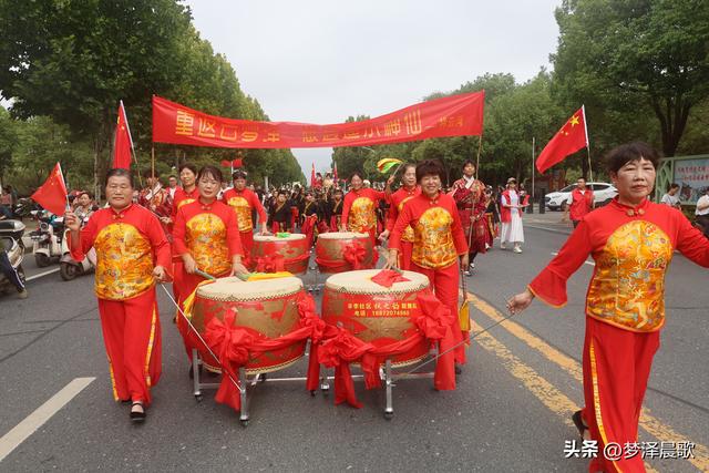 湖北：云梦国庆大巡游 楚韵风华映盛世 祥云欢歌庆华诞