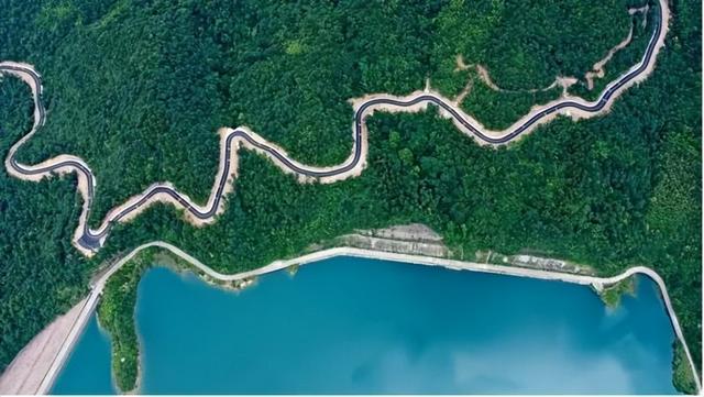 定向赛将至，来游峨桥美！11 月来 “茶香山水” 间解锁诗意乡村