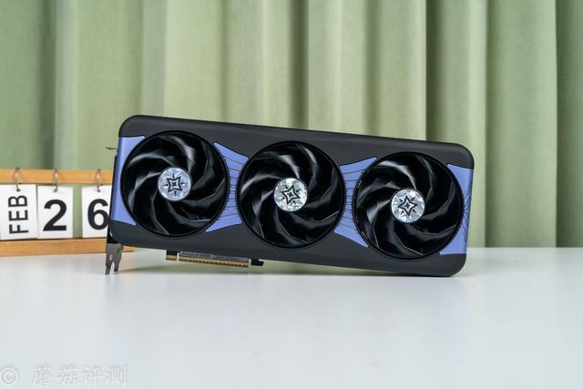 或是50系高端显卡中值得入手的一款、影驰RTX 5070 Ti星曜NOX OC显卡