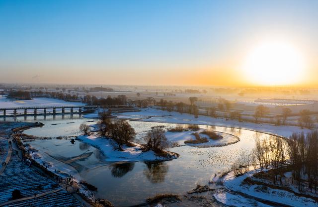 呼和浩特玉泉区：“千岛湖”畔迎客来