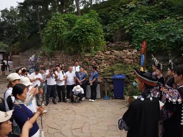 邢台市自媒体协会十余名会员参加“全国网络大V看邢台”活动