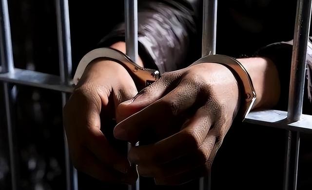 又有2名间谍现身？93阅兵军机训练期间，我国军事机密险遭泄露