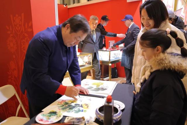 艺术跨年 全民共创 第十届中国北京国际美术双年展跨年活动在北京展览馆举办