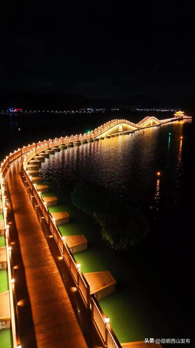 滇池开合浮桥｜横卧草海的“金龙”连通两岸