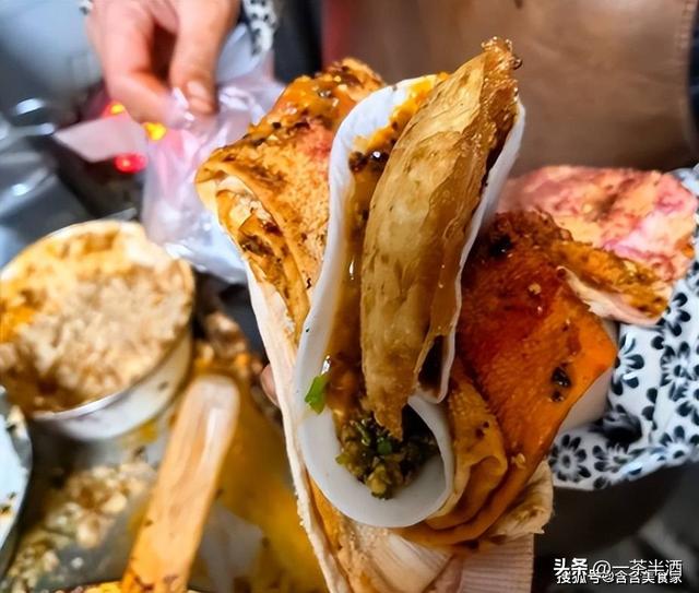 自驾营地：云南昭通市免费床车房车自驾露营地停车场主要景点美食