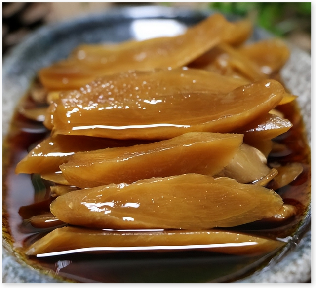令国外痛苦不堪的入侵花，在中国沦为咸菜，吃到人工种植成笑谈