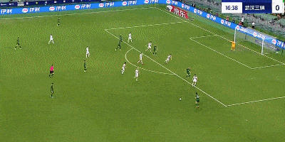随着国安4-0三镇，中超积分榜更新：前4仅差2分，保级区混战升级