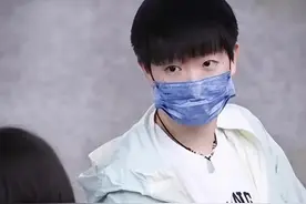 封训结束！国乒返京！王楚钦陈梦都戴戒指！但意义不同！莎莎可爱图片