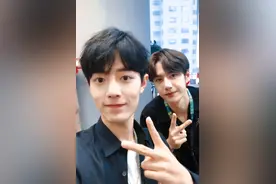 肖战王一博在泰国到底有多火？连当地大叔都成了铁杆粉！图片