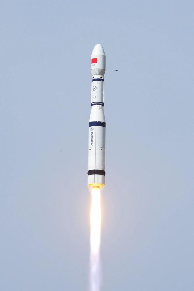 美国星舰试飞成功，想掌月球主导权，中国探月面临挑战