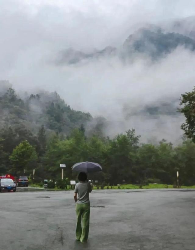 【美丽四川】秋日唐家河，闯入触手可及的油画世界‖柳红樱