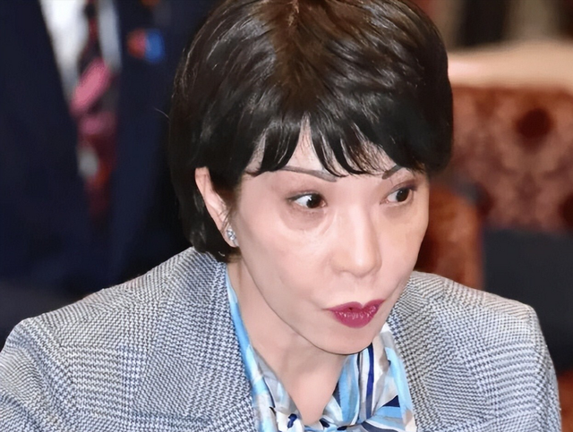 高市早苗正式道歉，贪污已实锤，最早月底倒台？中方回绝斩钉截铁
