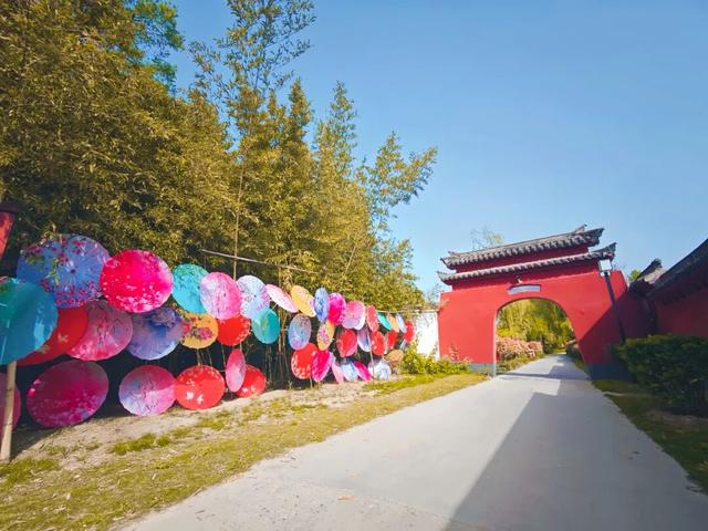 秋意灞陵桥 | 汉服半价游！这份心意等您来签收~