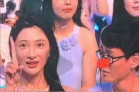 反转！薛之谦演唱会上小丑“眼镜哥”？开启直播带货 小丑竟是我图片