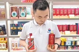 “飞天茅台”落地的影子 一位达州酒商的守夜笔记图片