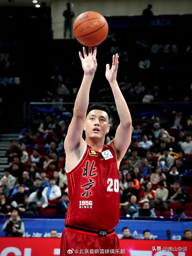 CBA最新消息，北京首钢续约方硕、翟晓川，广东确认解约张明池！