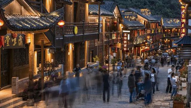 全国古镇，批量倒闭