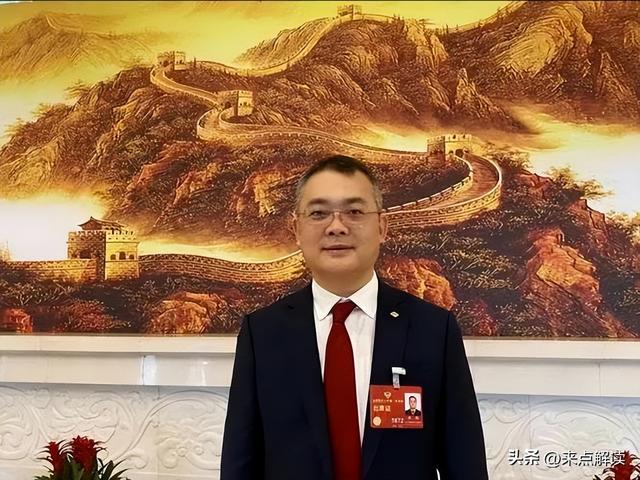 79岁“玻璃大王”交班，从承包亏损厂到全球巨头！福耀未来看谁？