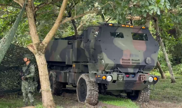 台军叫嚣用“海马斯”打击福建空军指挥所，根除祸患须先发制人