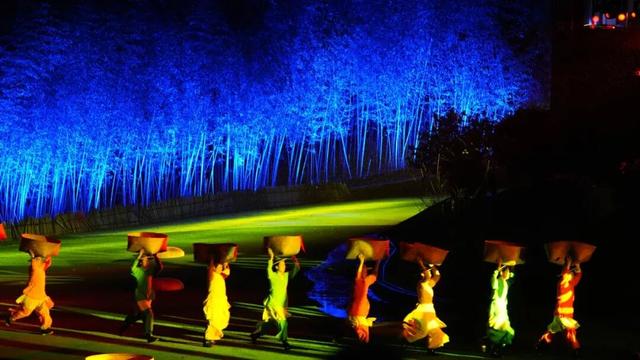 快来抱抱~ | Welcome to 疯狂·武夷山·动物城