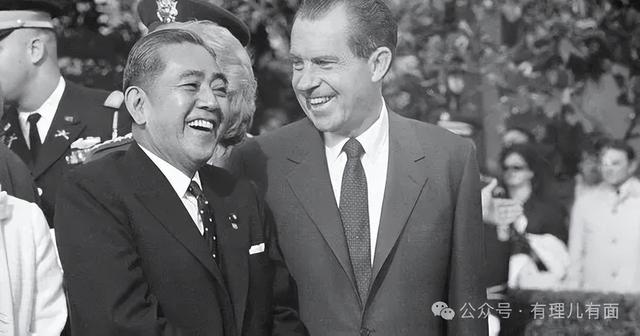 不装了！日防相对核潜艇“垂涎欲滴”