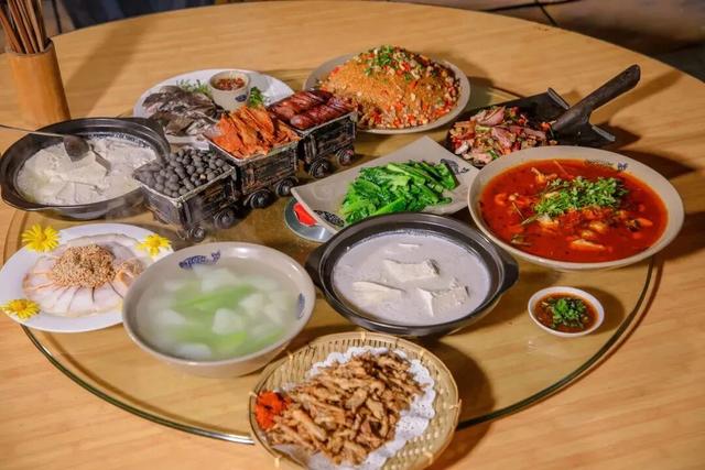 去嘉阳小火车赴一场春日之约