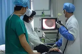 体检发现胃息肉、肠息肉严重吗？医生：这3个地方长息肉要警惕图片