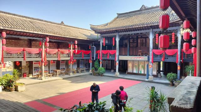 d9：从巴州区枣林镇244国道边的停车区来到了恩阳区