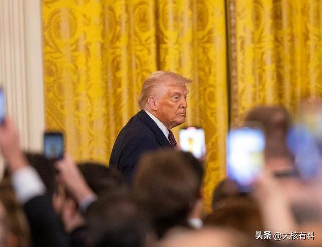 李在明果然不简单，被特朗普要求限制中国后，向美国要战时指挥权