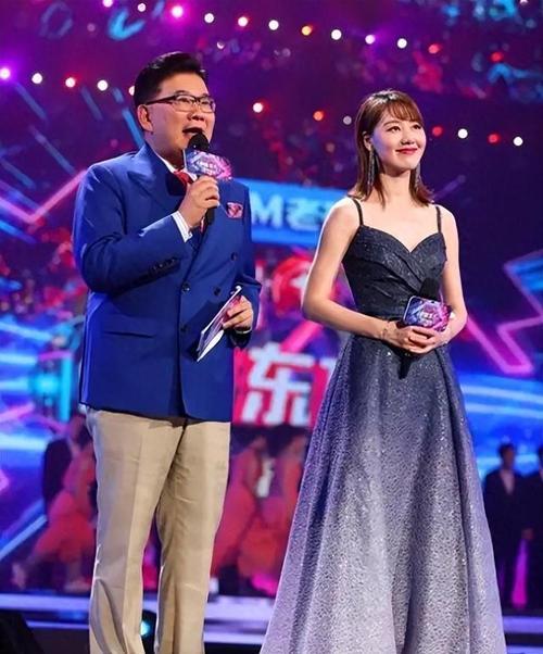 讨好大佬陪睡上位？遭央视“开除”？曾是央视女主持谣言有多离谱