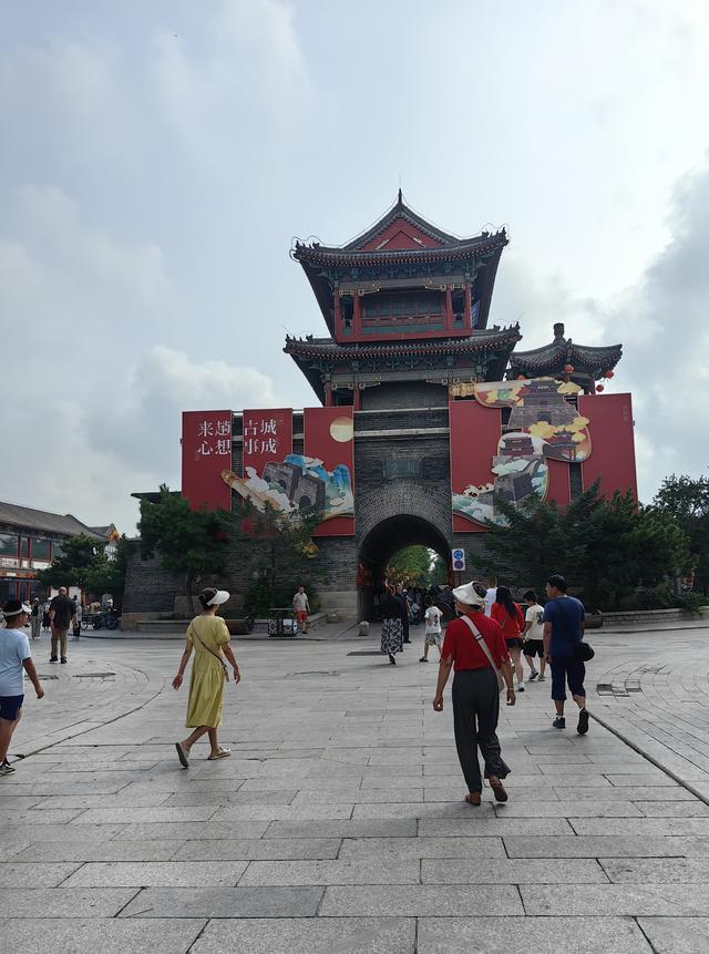 岁月中的秦皇岛山海关