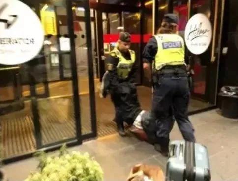 继德国之后，英国也开始贴出“中文标语”？中国游客：不能够接受