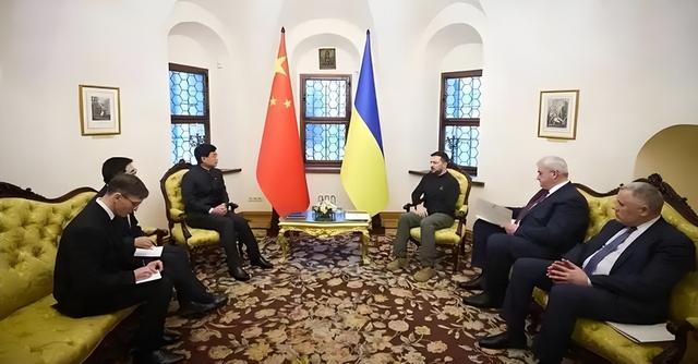 俄乌打了3年，打穷了3个国家	，富了3个国家，中国也在其中