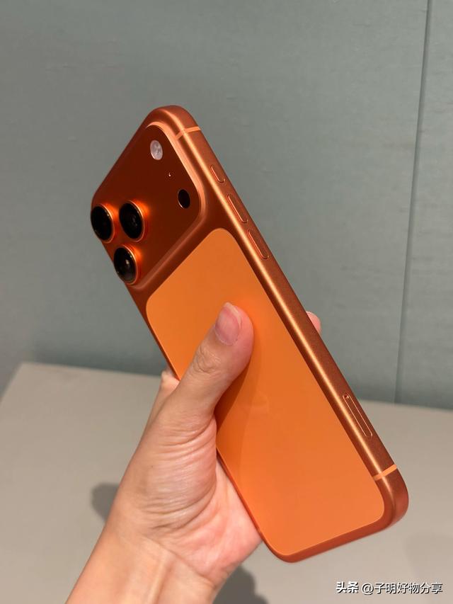 iPhone 17 Pro Max深度体验一个月：苹果再次封神，让我心服口服！